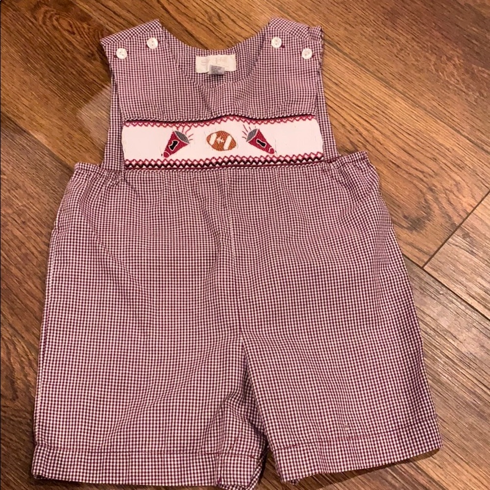Sir John smocked football shortall
